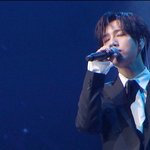 <b>예성</b> 8월에 크라이 콘서트할때는 머리 ㄹㅇ 예뻤는데
