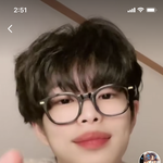 나 갑자기 미쳐가지고 <b>틱톡</b>보는데