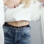 [NCT즌] 걍 너무 울고싶어 유타 <b>타투</b>