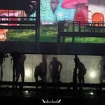 엓은 무대위 옷갈입기 <b>퍼</b><b>포</b>가 ㄹㅈㄷ였지