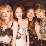 [사진부탁해] 블랙핑크 팬들아!!