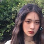 이 사람 엔시티 재현 닮지않음..??