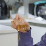 누가 <b>맥주</b>를 이딴 귀엽고작은잔에