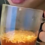 이거 먹을까??? <b>존</b><b>맛</b>일 것 같은데