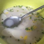 새벽에 <b>떡국</b>이랑 호로요이 먹는 사람 나야나