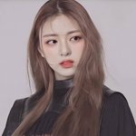 이거 <b>유나</b>야? 언제 사진임?