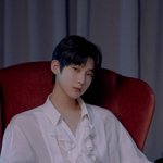 선우 <b>ENHYPEN</b> 어깨가 넓은 미남