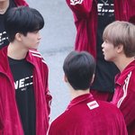 [NCT즌] 난 <b>추리닝</b> 입은 거만 보면