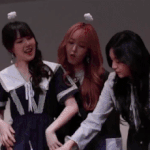 [여자친구] 우리 요새 엔터에 <b>반대</b> 급 증가한 느낌 받지 않아 ?...