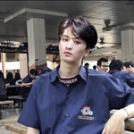 [NCT즌] 야 근데 마크 옷 잘입었으면