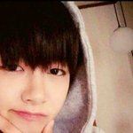 ㅁㅊ 나 오늘 아이돌 ㄱㅌㅎ 봄....