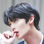 청량한데 오묘하게 우울한 띵수록곡 알려줌