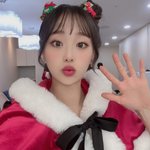 얘들아 <b>굿즈</b> 어디서사??