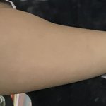 나 <b>팔뚝</b>살 심한 편임ㅍ??