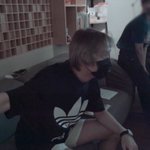 [NCT즌] <b>혁이</b> 허벅지