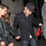 의도치 않게 설렘 준 할리우드 <b>셀럽</b>들