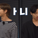 [방탄소년단] 약력분 드립에 <b>서로</b> 머쓱해하는게