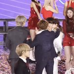방탄 이거 누구야?