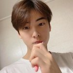 애<b>교살</b> 아예 없는 사람있니...??