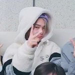[댓글부탁해] 이거 무슨 브랜드인지 아는사람ㅜ