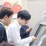 [EXO] 난 ㄷH학가면 이런 선배 <b>한</b>명은 있을거라 생각했음