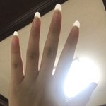 <b>손톱</b> 짱길지