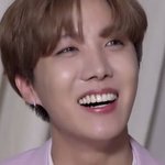 [방탄소년단] 저 밑에 이삐가 올렸길래