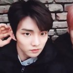 [더보이즈] 같은<b>포즈</b> 다른느낌