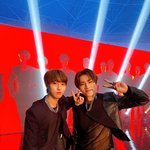 [NCT] 둘이 진짜 <b>정반대</b>로 생겼다