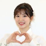 [댓글부탁해] <b>민설</b>아 김지인 둘이 조카 닮음