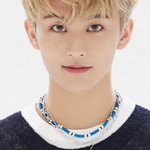 [NCT] <b>태용</b>이 머리색 엄청많은사진 있으신분 꼭 좀 찾아주세요ㅠㅠ