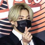 [방탄소년단] 오늘자 하트<b>폭격</b>러