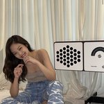 제니 <b>LP</b> 라디오 1400만원 ㄷ