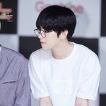 흑발 <b>창백</b>해보인다고 톤그로라고 하는거