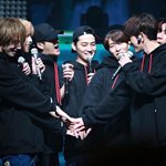 갓세븐 기사가 뜬 이후로 나의 모든 것이 무너졌어.