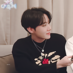 제이홉 웃는거 완전 <b>햇님</b>같음