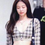 이런 옷은 <b>속옷</b> 머 입어야됨??