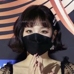 우기 단발 <b>겁나</b> 귀엽지 않음?
