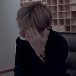 [NCT즌] 손이 지 얼굴 크기가 되려 <b>그러네</b>