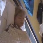 이 멍청이 자는거 깨우는 사람 총살