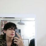 뷔 <b>셀카</b>