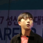 <b>우원</b>재 웃는거