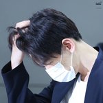 너네 이혼남 <b>유사</b> 먹니