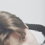 <b>재현</b> 묘하게 생겼어