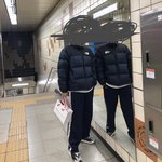 노스페이스 패딩 이상함??