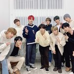[골든차일드] 헐 단체사진 나 운다