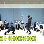 [NCT즌] 이해쟌 게임이기고 돌고래<b>소리</b>내는거