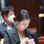 당당한 배현진.jpg