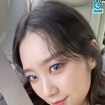 <b>지호</b> 브이라이브 얼굴 미침??