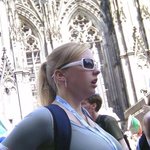 한국 여성들이 가슴이 작은 이유.jpg